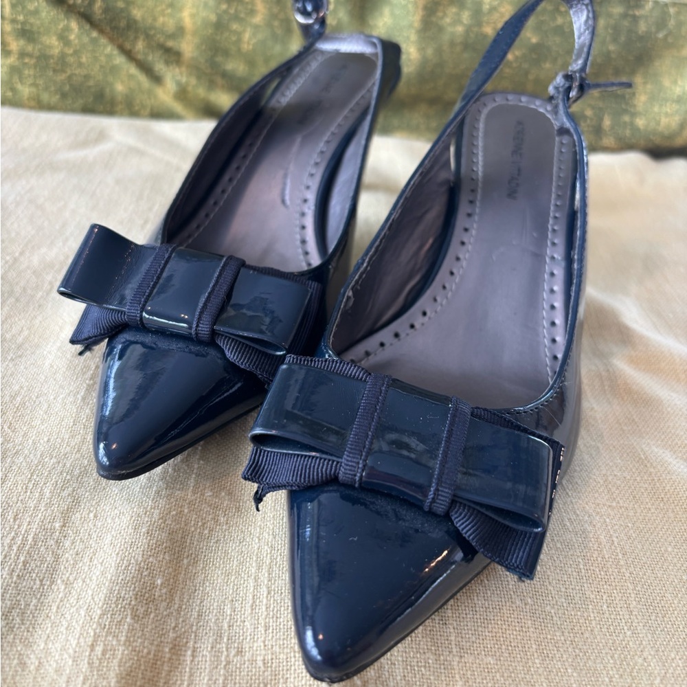 Navy Patent Leather Slingback Heels with Bow size 8.5
